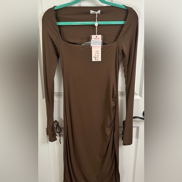 Oh Polly Square Neck Long Sleeve Midi Dress in Brown - Picture 3 of 3